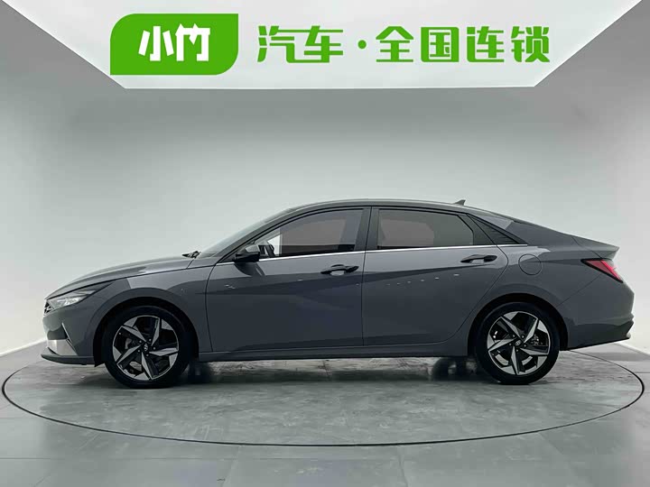 Фото 4 - Hyundai Elantra N line