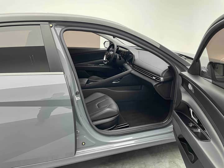 Фото 9 - Hyundai Elantra N line