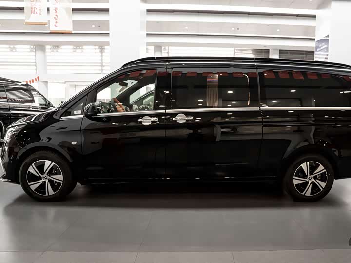Фото 3 - Mercedes-Benz Vito
