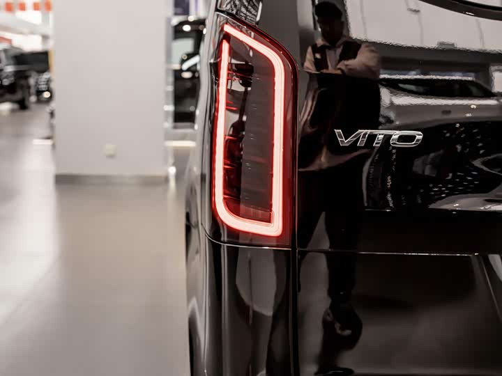 Фото 6 - Mercedes-Benz Vito