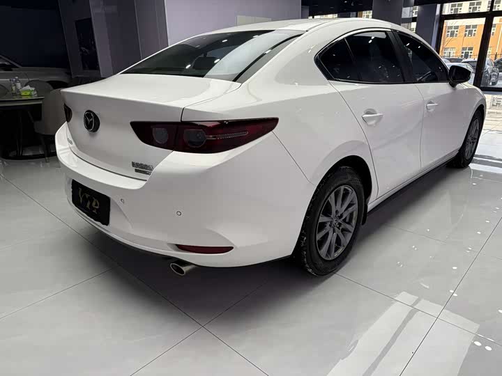 Фото 4 - Mazda 3 (Axela)