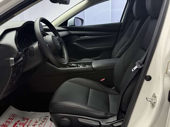 Фото 8 - Mazda 3 (Axela)