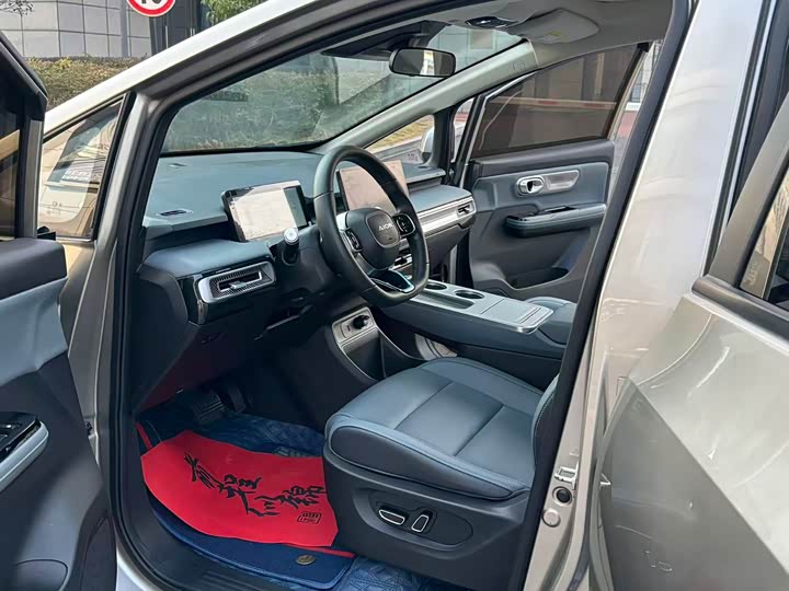 Фото 4 - GAC Aion Y