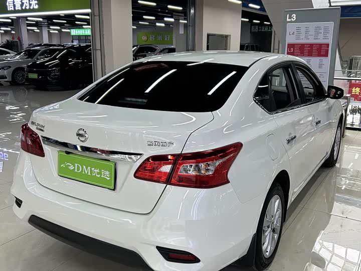 Фото 9 - Nissan Sylphy