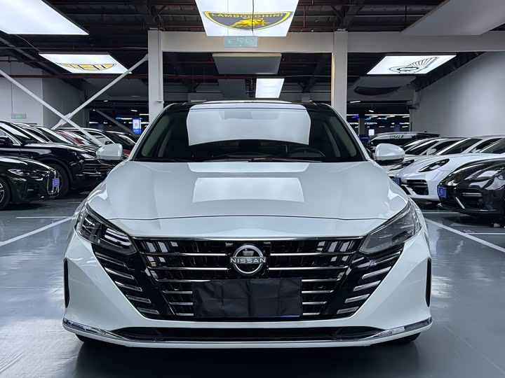 Фото 2 - Nissan Teana