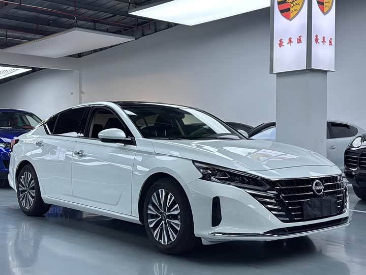 Фото 3 - Nissan Teana