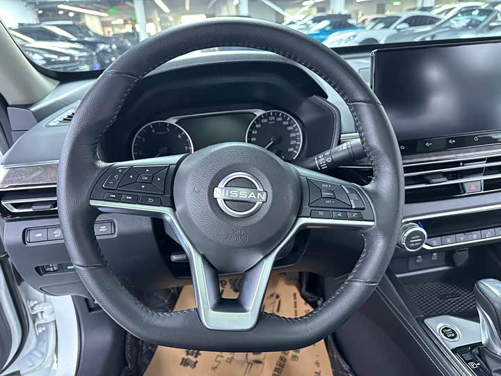 Фото 8 - Nissan Teana