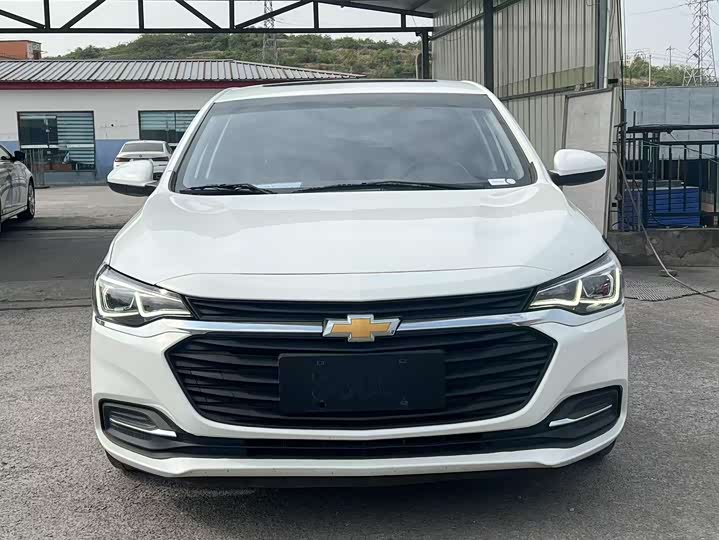 Фото 2 - Chevrolet Monza