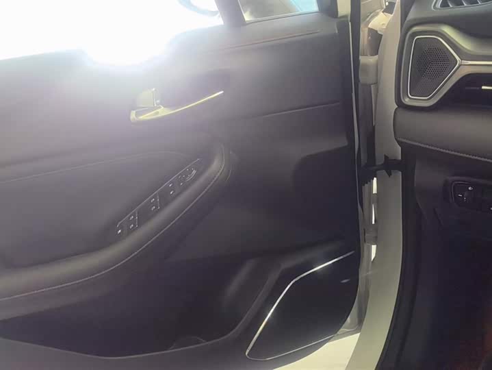 Фото 7 - GAC Trumpchi GS4