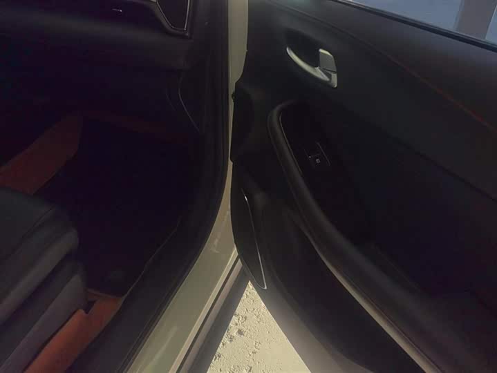 Фото 8 - GAC Trumpchi GS4