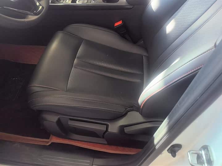 Фото 9 - GAC Trumpchi GS4