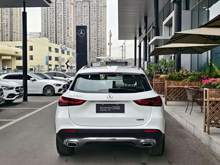 Фото 7 - Mercedes-Benz GLA-Class