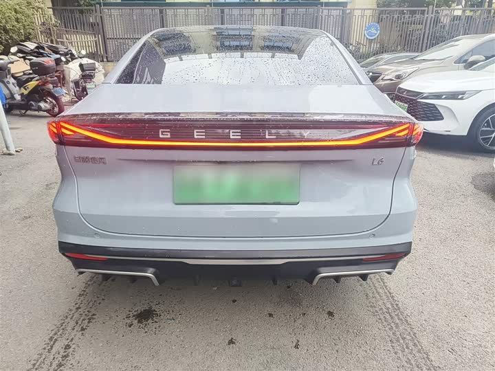 Фото 6 - Geely Galaxy L6