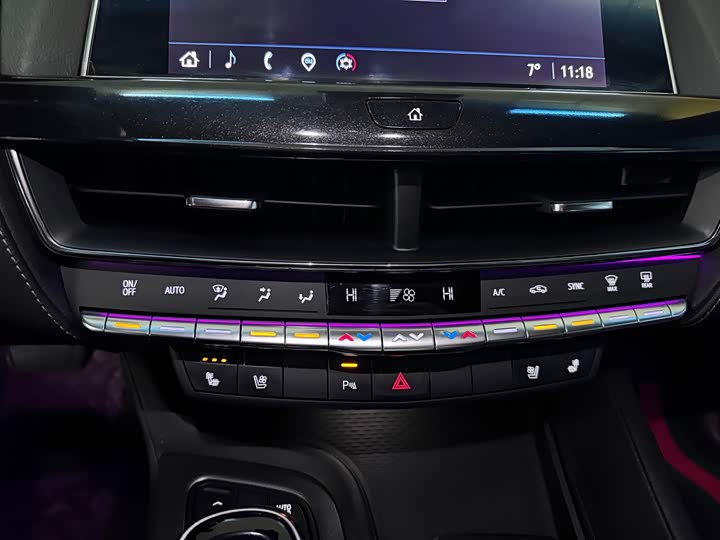 Фото 8 - Cadillac CT5