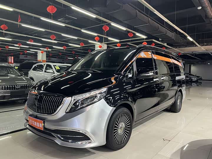 Фото 3 - Mercedes-Benz V-Class