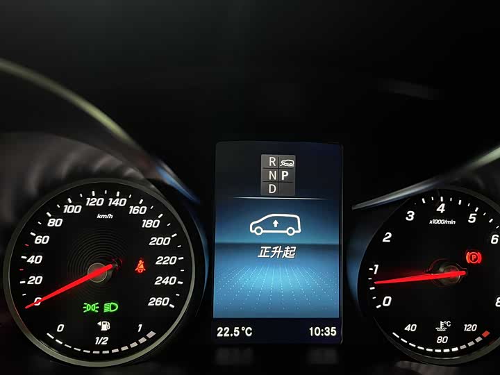 Фото 5 - Mercedes-Benz V-Class