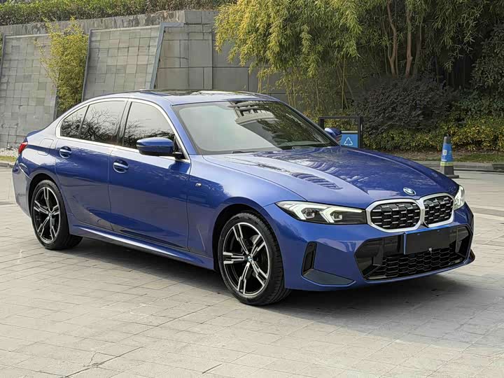 Фото 2 - BMW 3 Series