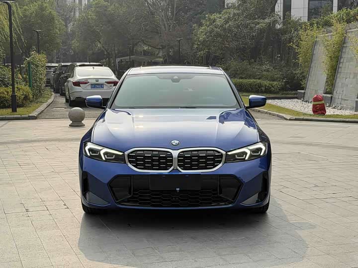 Фото 3 - BMW 3 Series