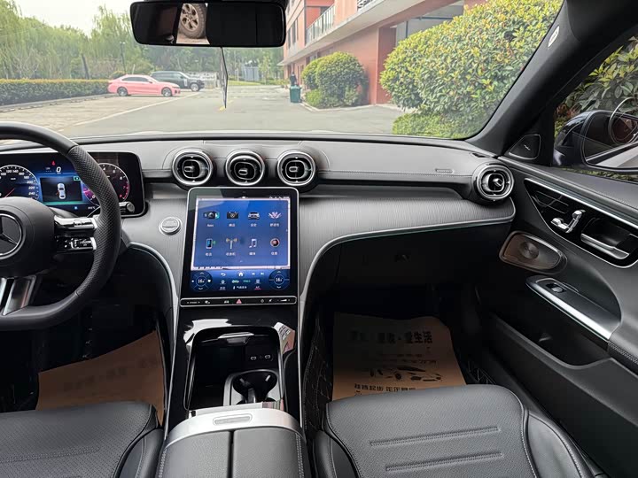 Фото 7 - Mercedes-Benz C-Class