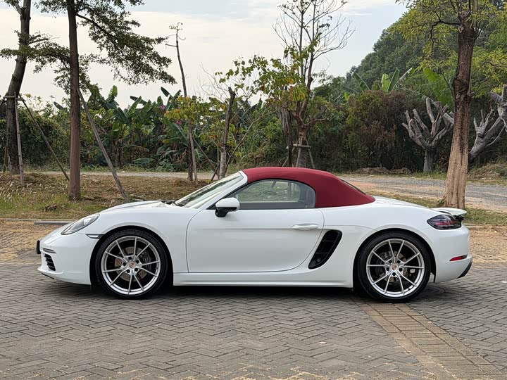 Фото 6 - Porsche 718