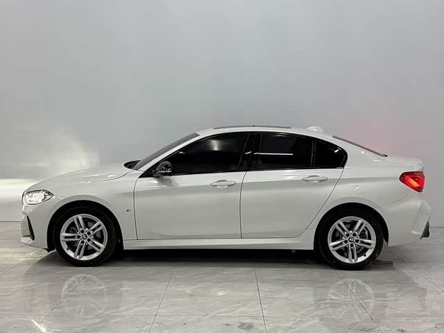 Фото 8 - BMW 1 Series