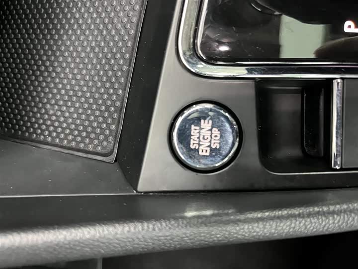 Фото 4 - Volkswagen Bora