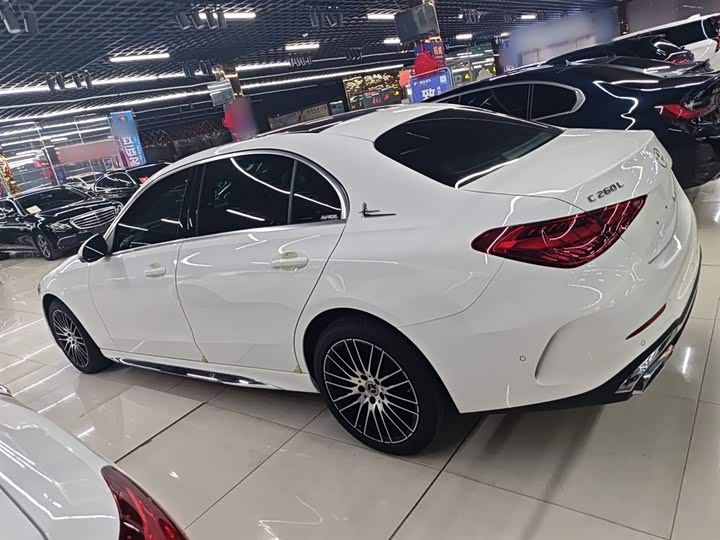 Фото 5 - Mercedes-Benz C-Class