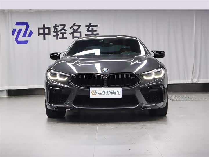 Фото 2 - BMW M8