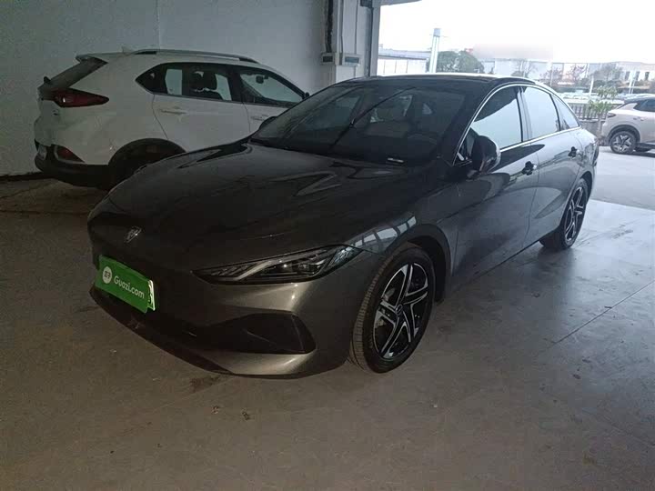 Фото 2 - Roewe D7