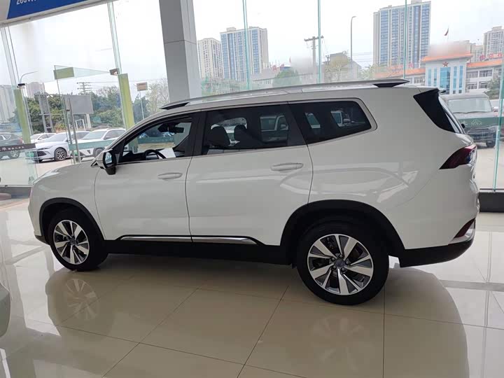 Фото 5 - Geely Okavango