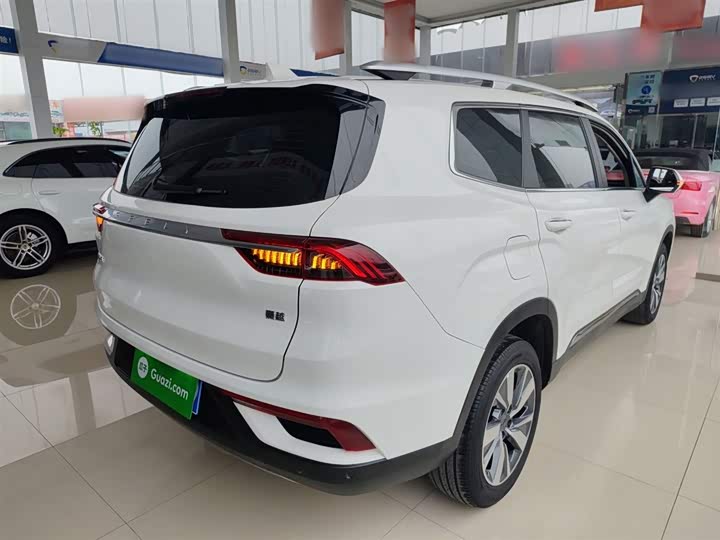 Фото 7 - Geely Okavango