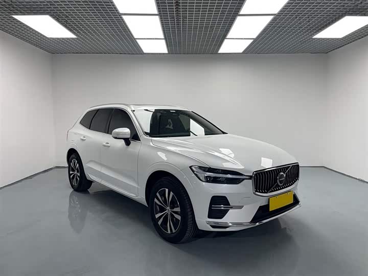 Фото 3 - Volvo XC60