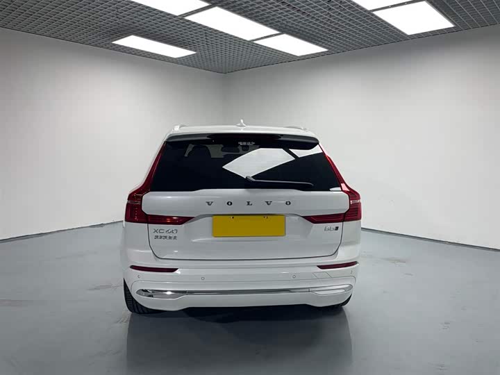 Фото 5 - Volvo XC60