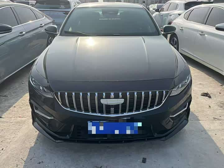 Фото 2 - Geely Preface