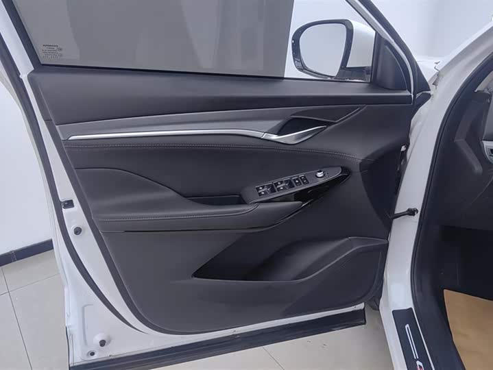 Фото 7 - Changan CS75 Plus