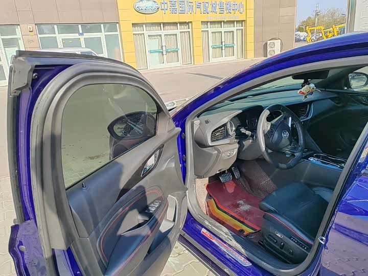 Фото 7 - Buick Regal