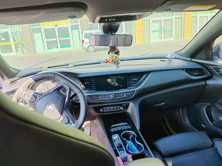 Фото 8 - Buick Regal