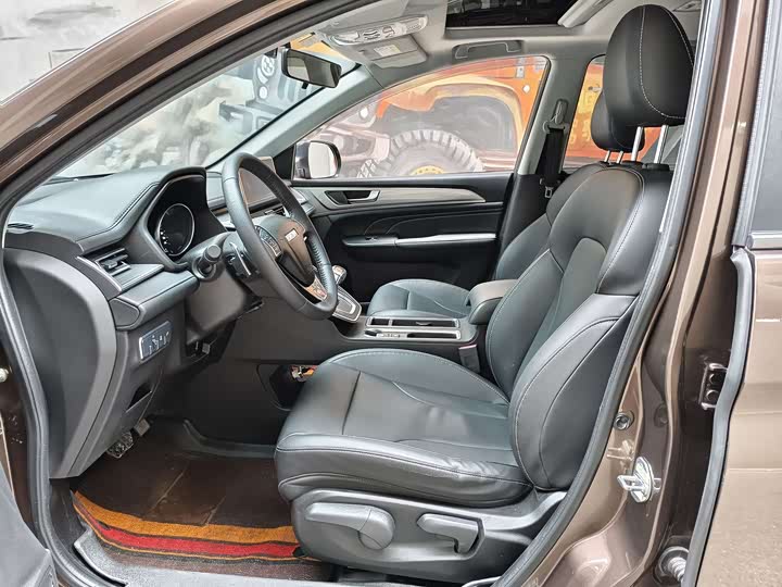 Фото 4 - Haval M6