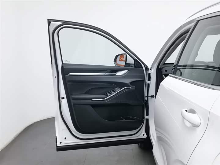 Фото 8 - Haval H6