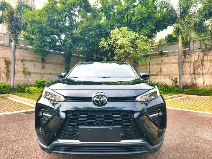 Фото 2 - Toyota Wildlander