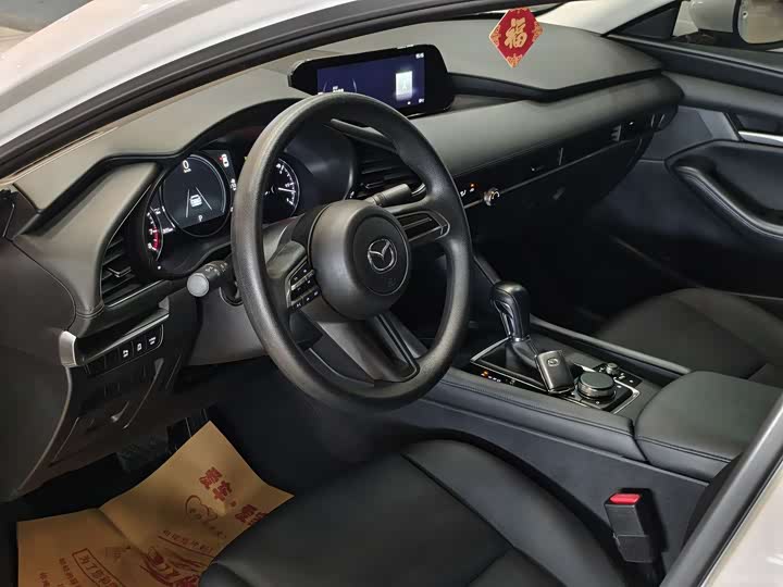 Фото 5 - Mazda 3 (Axela)