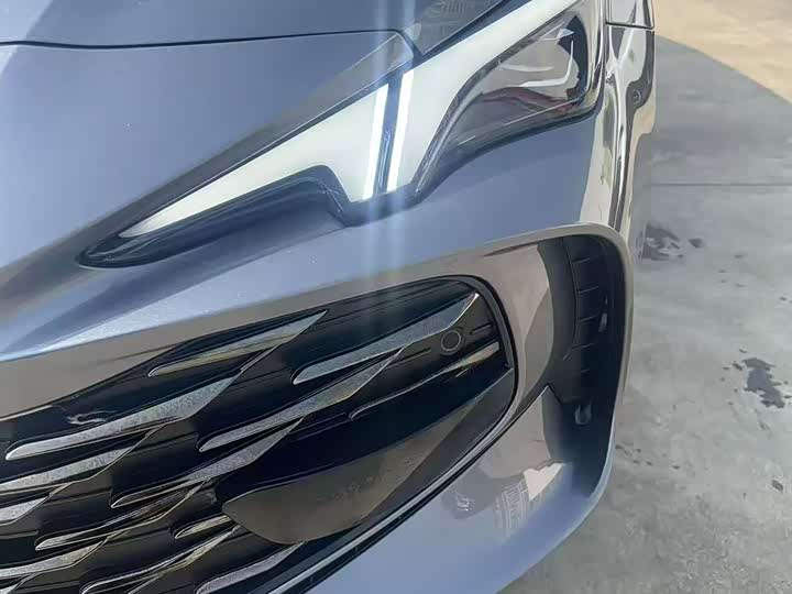 Фото 4 - MG Motor 7