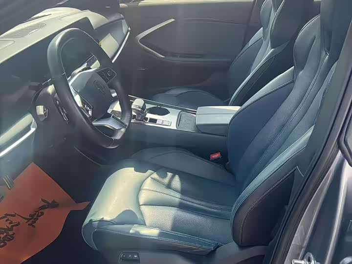 Фото 7 - MG Motor 7