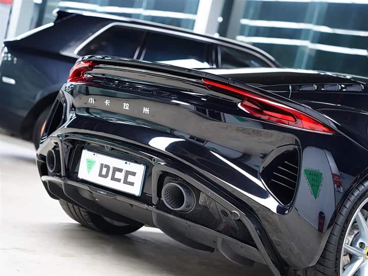 Фото 5 - Lotus Emira