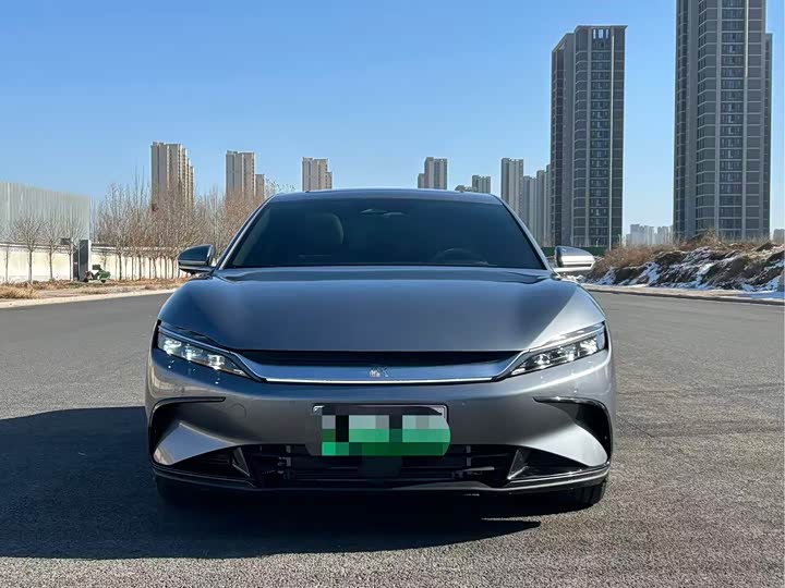 Фото 2 - BYD Han