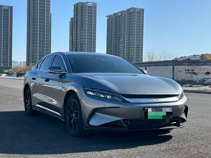 Фото 3 - BYD Han