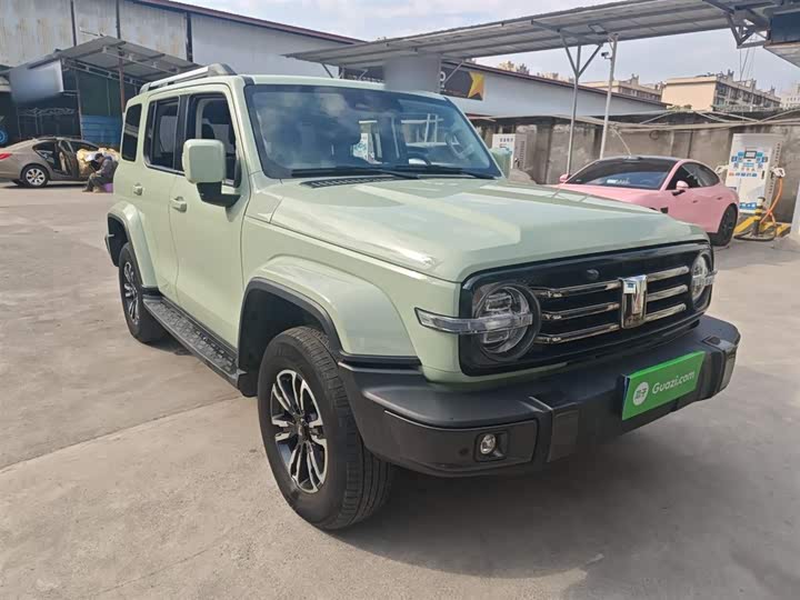 Фото 4 - Tank 300