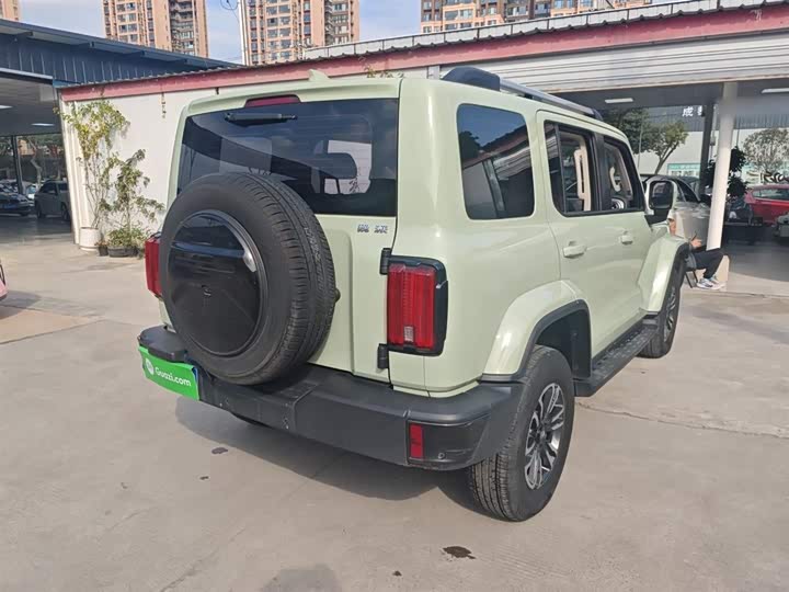 Фото 7 - Tank 300