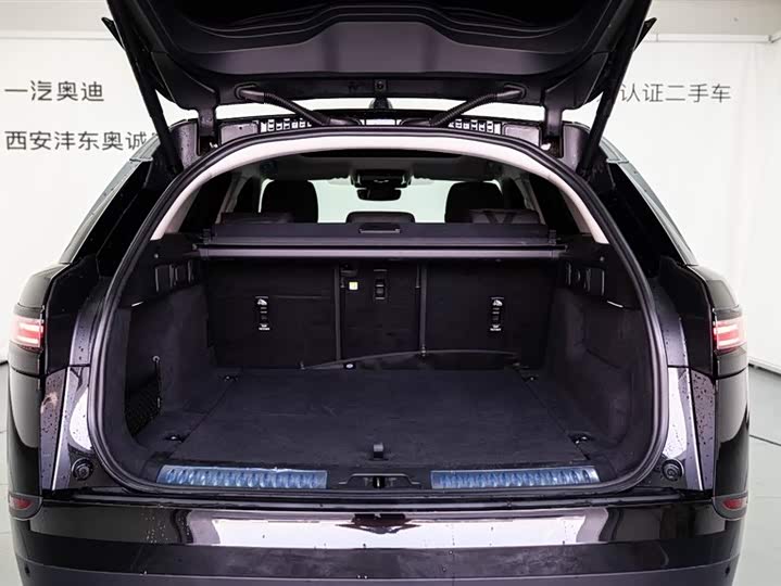 Фото 9 - Land Rover Range Rover Velar