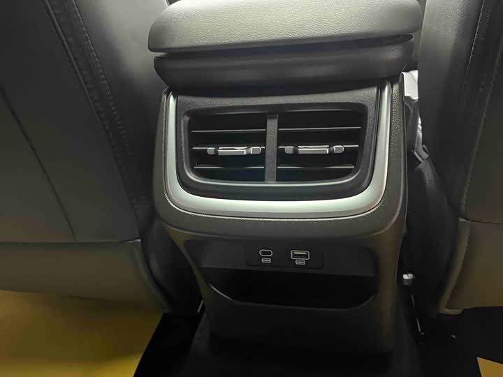 Фото 8 - Haval Ruge Max